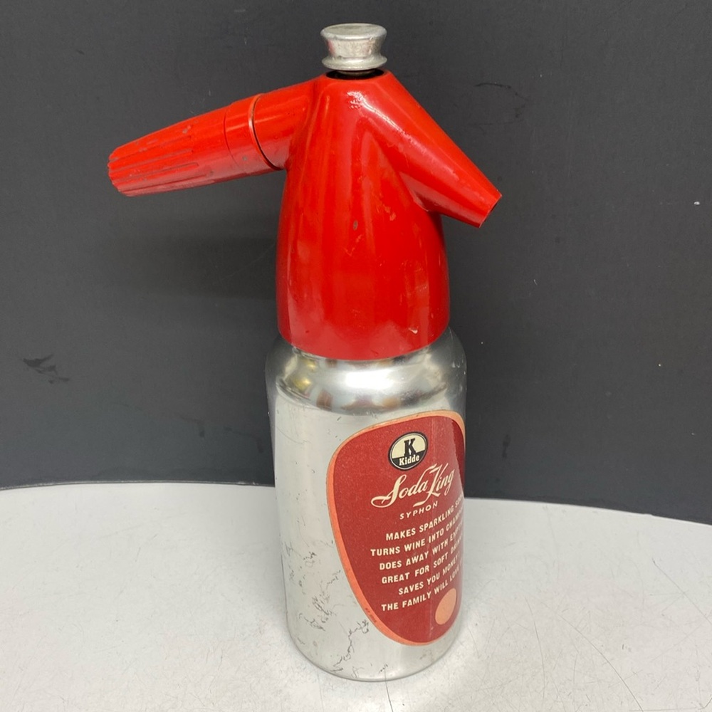 Kidde Soda King Siphon Seltzer Bottle